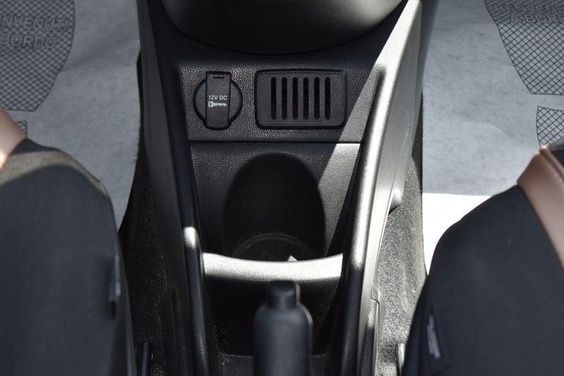 Lancia Ypsilon 1.0 FireFly 70cv Hybrid ALBERTA FERRETTI