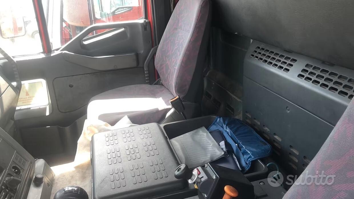 Iveco 260e35 gru ribaltabile //motore rotto//!!