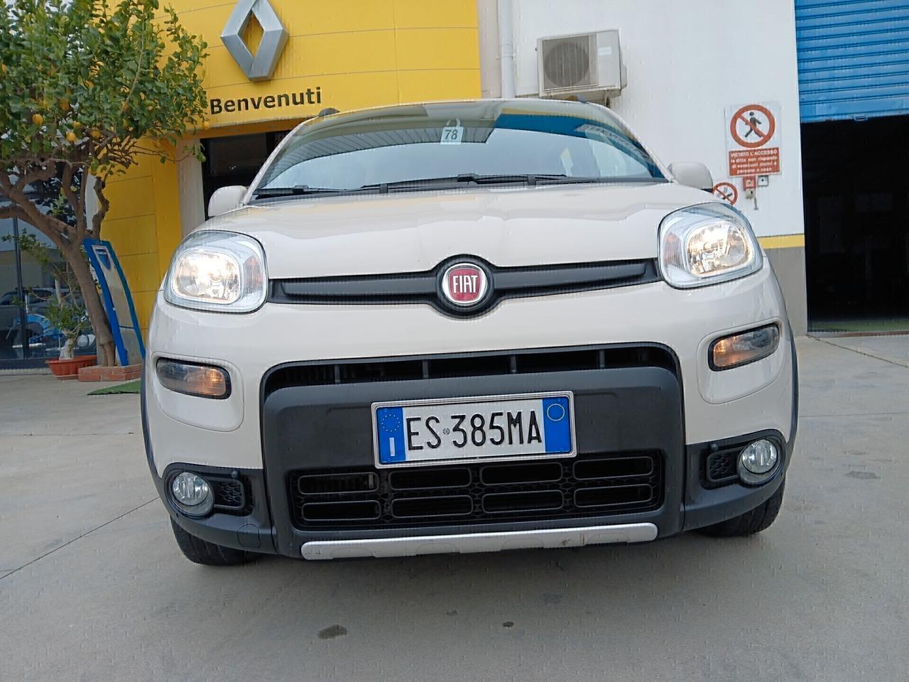 FIAT Panda 4x4 1.300 MultiJet 75cv Gancio Traino