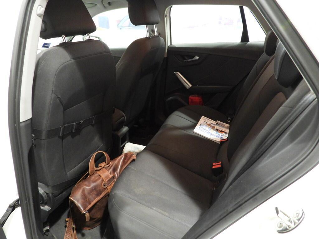 Audi Q2 1.6 TDI Business S tronic