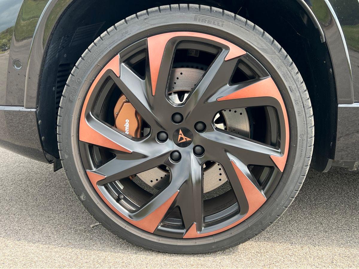CUPRA Ateca Tribe Edition 2.0 TSI 221 kW (300 CV) DSG 7 marce 4Drive