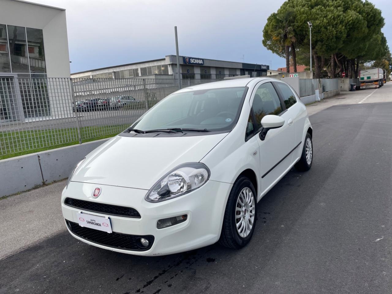 Fiat Nuova Punto 1.3 MTJ 85CV 3 Porte 2014 Ok per neopatentati