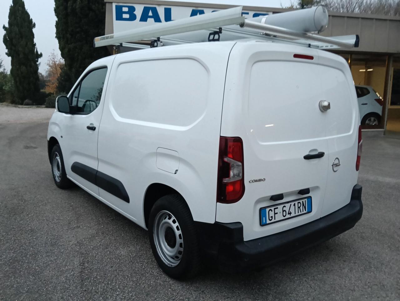 Opel Combo Cargo 1.5 Diesel PC 650 kg Edition