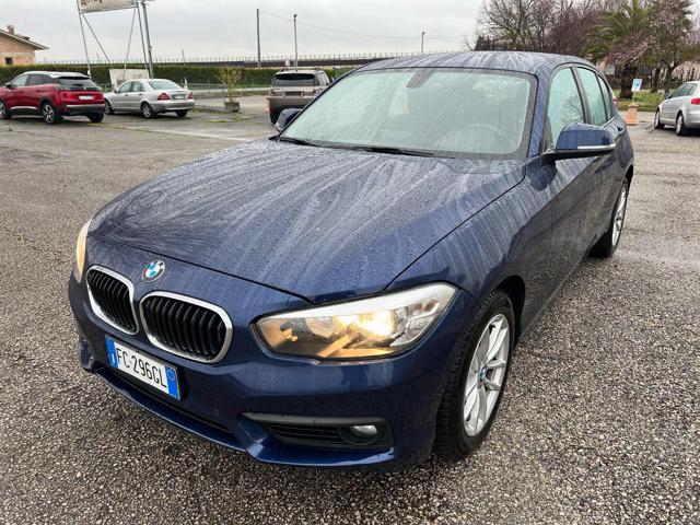 BMW 118 d xDrive 5p. Urban