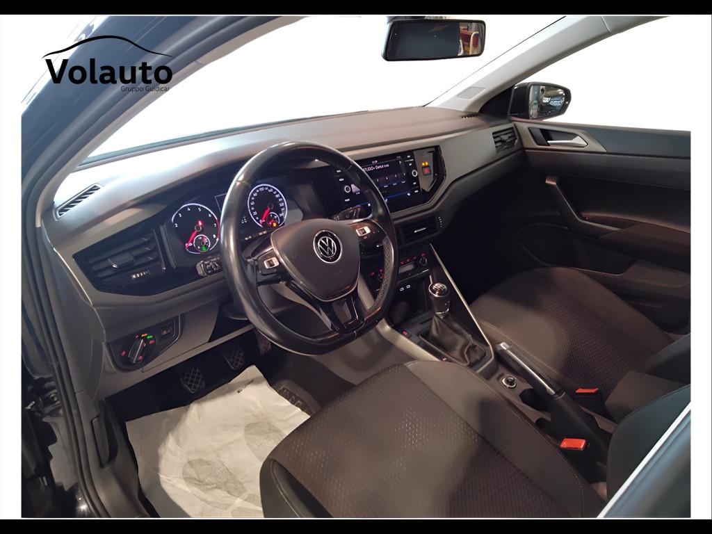 VOLKSWAGEN Polo VI 2017 - Polo 5p 1.0 tgi Comfortline 90cv my19