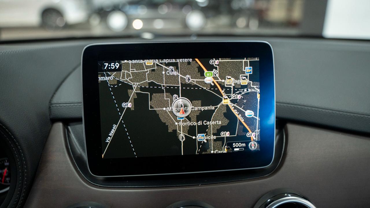 Mercedes-benz B 200 D PREMIUM PLUS AMG TETTO PACK LUCI PELLE XENO NAVI