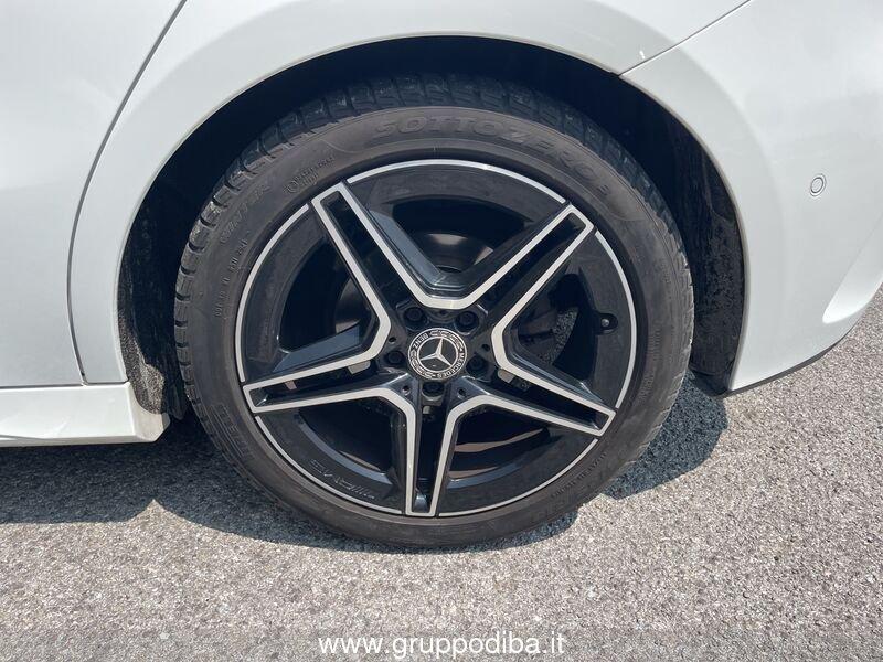 Mercedes-Benz Classe A - W177 2018 Diesel A 180 d Premium auto