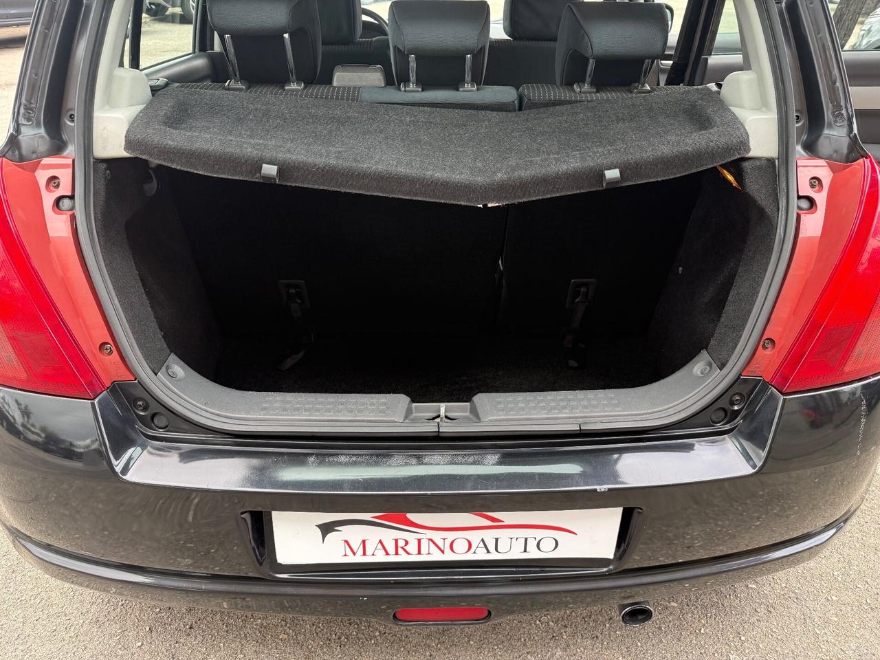 Suzuki Swift 1.3 DDiS 5p. GLX