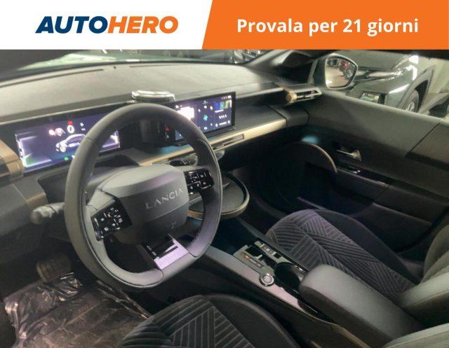 LANCIA Ypsilon Hybrid e-DCT