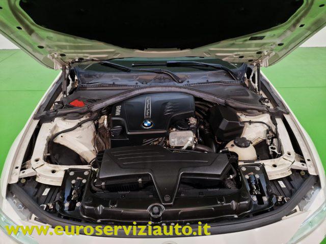BMW 328 i Luxury