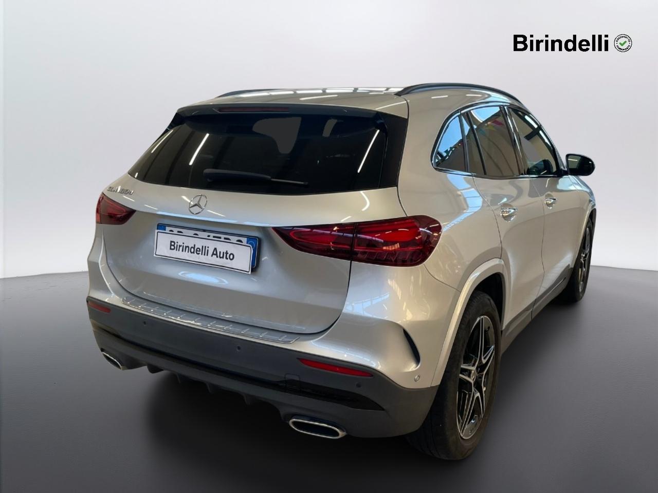 Mercedes-Benz GLA (H247) - GLA 180 d Automatic AMG Line Premium