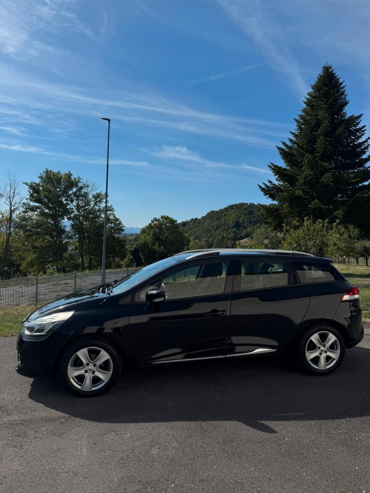 Renault Clio Sporter 1.5 dCi 8V 75CV Live