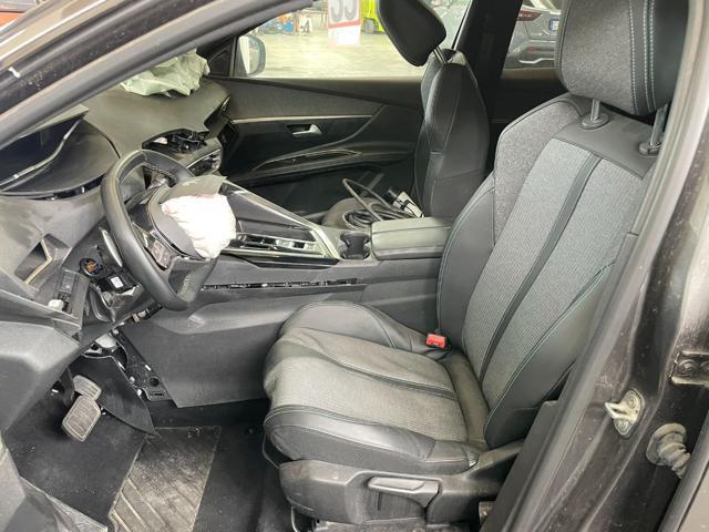 PEUGEOT 3008 HYBRID4 300CV E-EAT8 ALLURE PACK