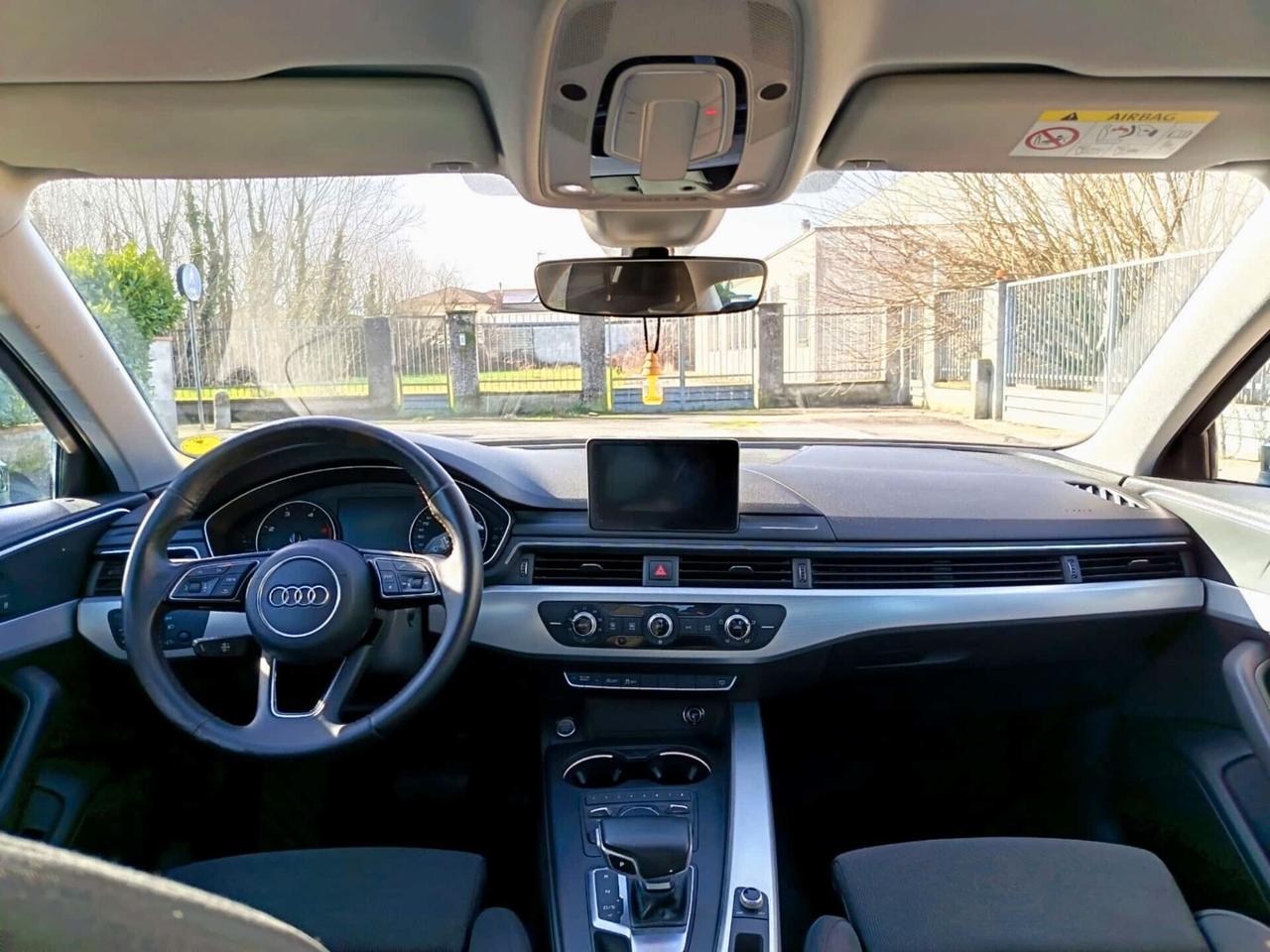 Audi A4 2.0 TDI ultra 136CV Business