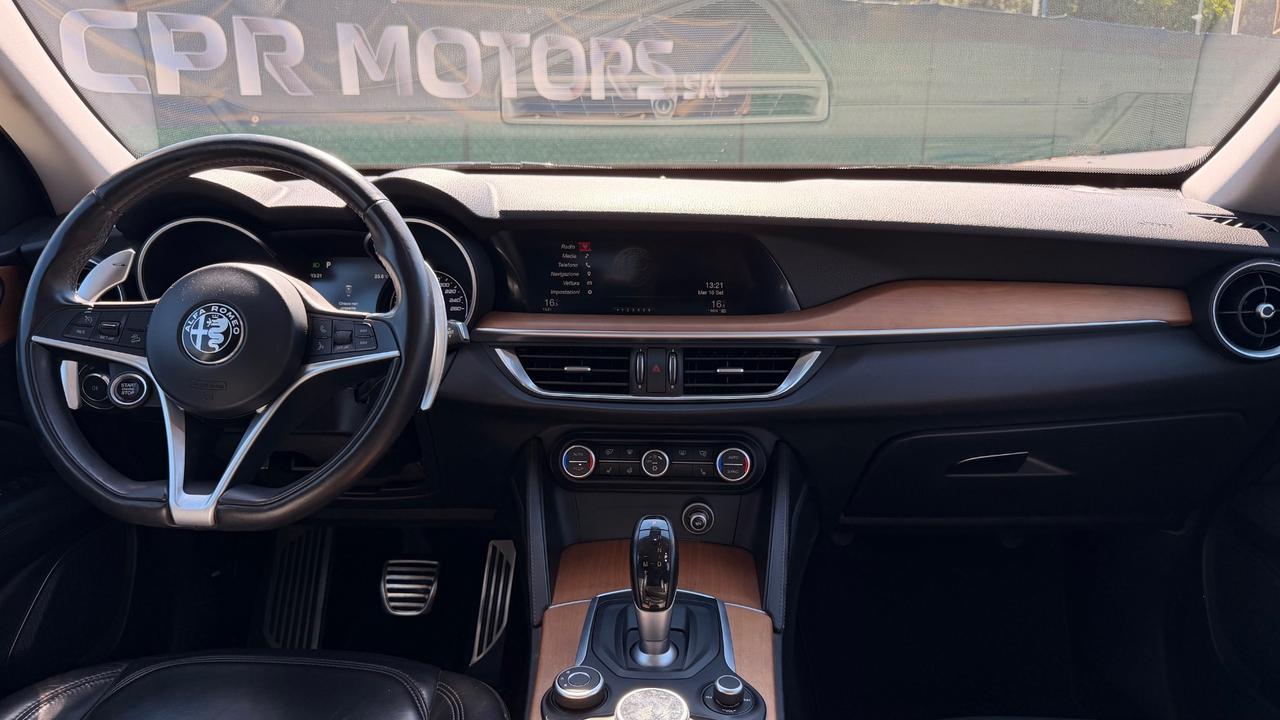 Alfa Romeo Stelvio 2.0 Turbo 280 CV AT8 Q4 First Edition