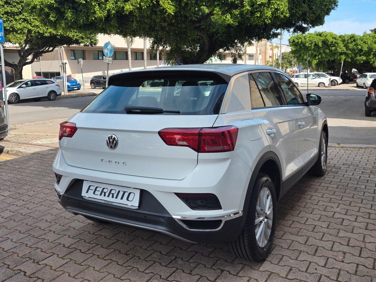 Volkswagen T-Roc 1.6 TDI SCR Business Navi