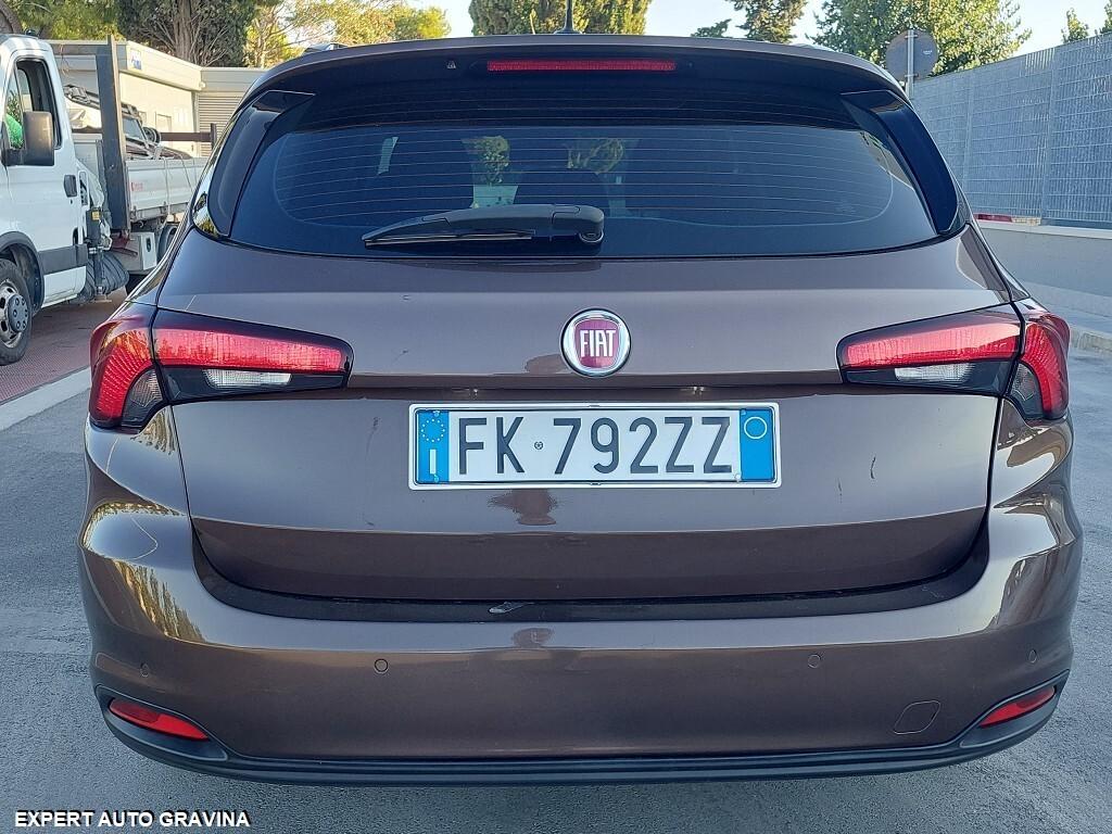 FIAT TIPO LOUNGE 1.6cc SUPER ACCESSORIATA