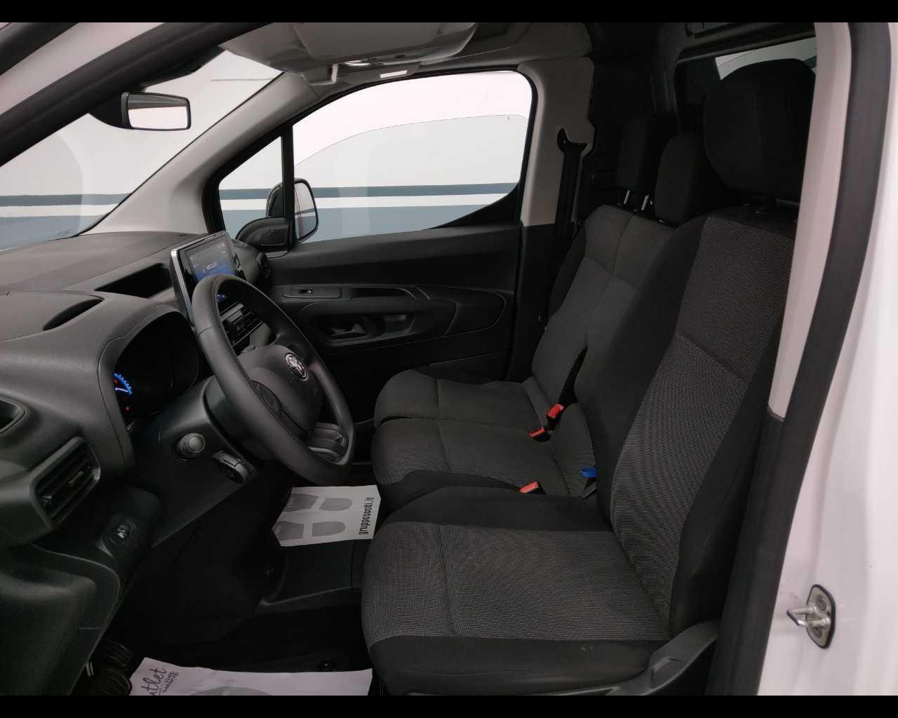TOYOTA PROACE CITY Electric Short 50kWh Porta Singola COMFORT