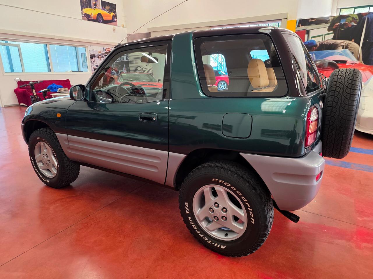 Toyota RAV 4 2.0i 16V cat 3 porte