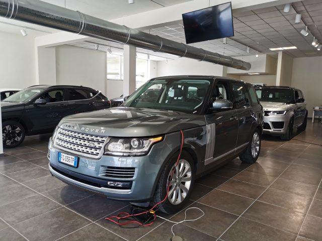 LAND ROVER Range Rover 3.0 TDV6 Vogue