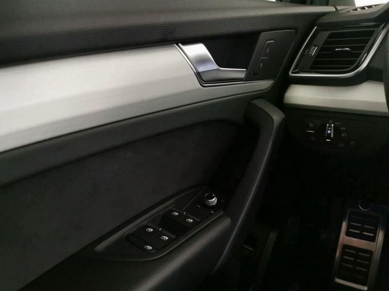 Audi Q5 Sportback 40 2.0 tdi mhev 12V S line quattro s-tronic