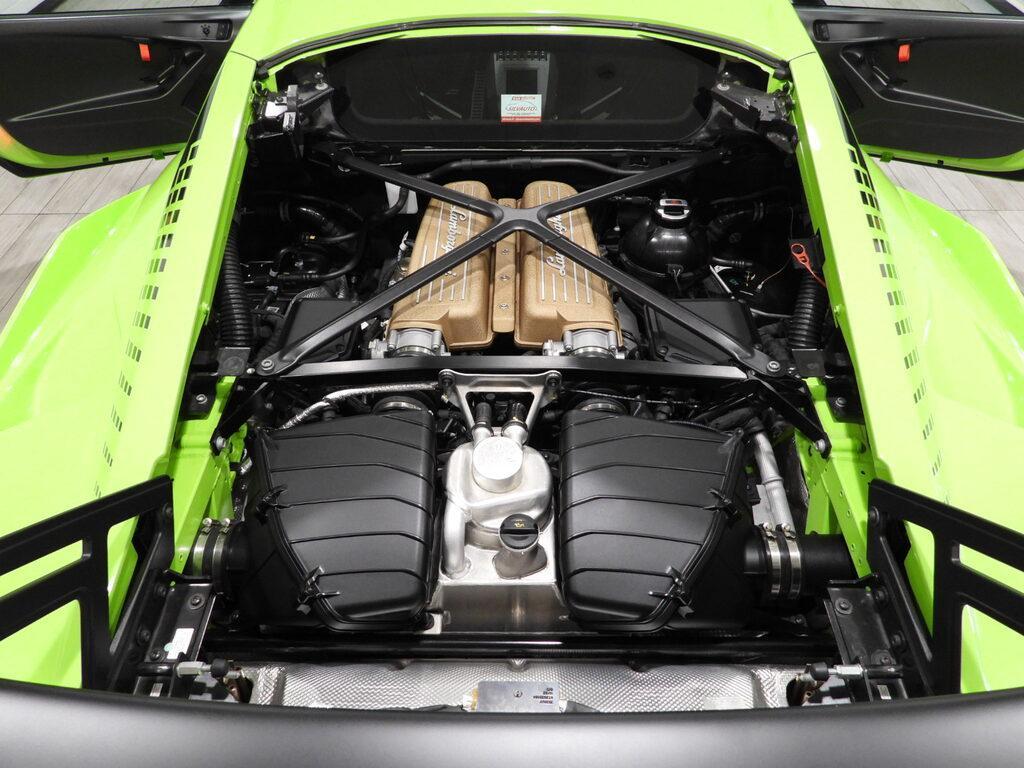 Lamborghini Huracan Coupe 5.2 STO RWD