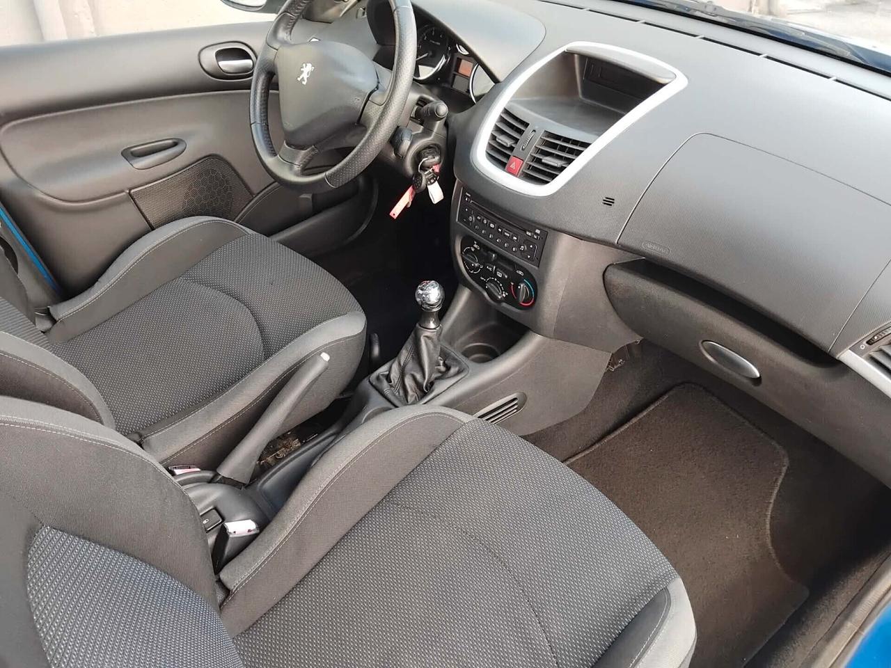 Peugeot 206 Plus 1.1 GPL