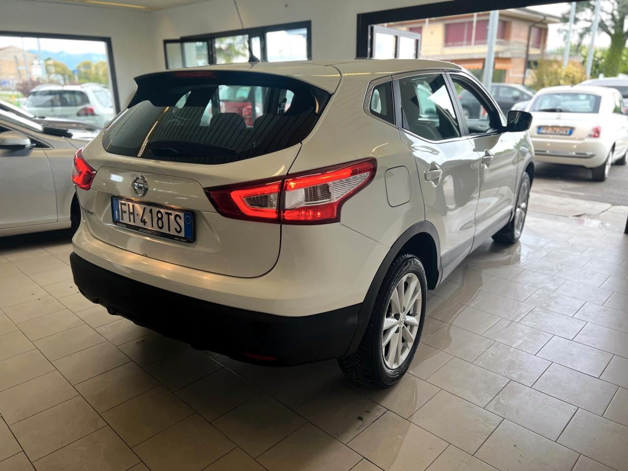 Nissan Qashqai 1.5 dCi N-Vision