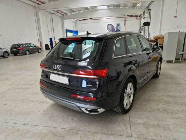 AUDI Q7 50 TDI quattro tiptronic Sport