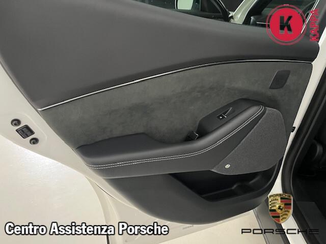 Ford Mustang Mach-E AWD Elettrico Extended 487CV GT serie limitata 5 ANNI garanzia ufficiale