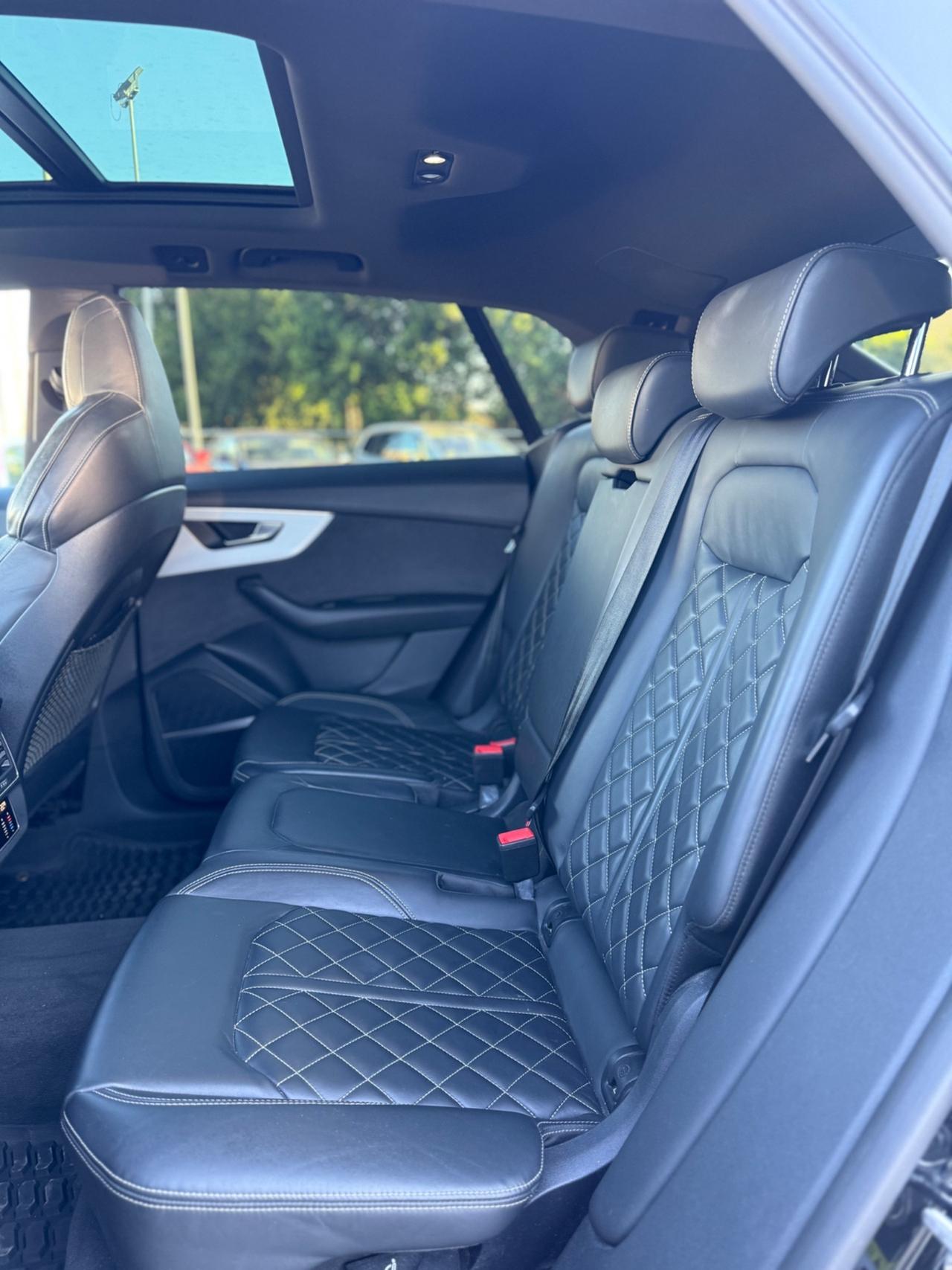 Audi Q8 50 TDI 286 CV quattro tiptronic Sport