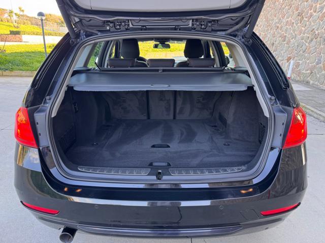 BMW 318 D SPORT AUTO+BIXENO+PDC+SED.RISC.