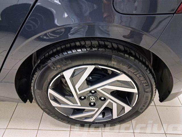 HYUNDAI i20 1.2 MPI MT GPL Connectline MY 25 KM0