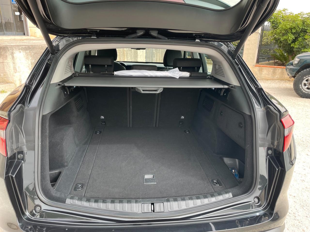 Alfa Romeo Stelvio 2.2 Turbodiesel 160 CV AT8 RWD Business