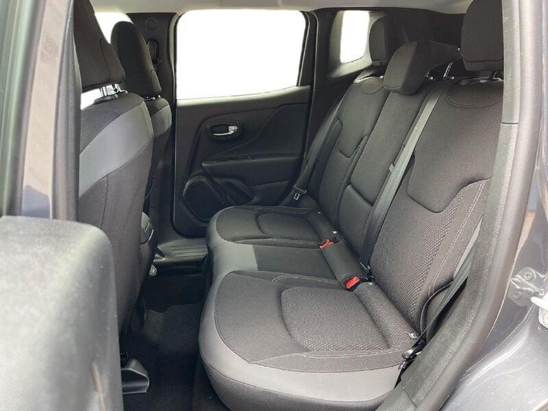 Jeep Renegade 2019 1.5 turbo t4 mhev Limited 2wd 130cv dct
