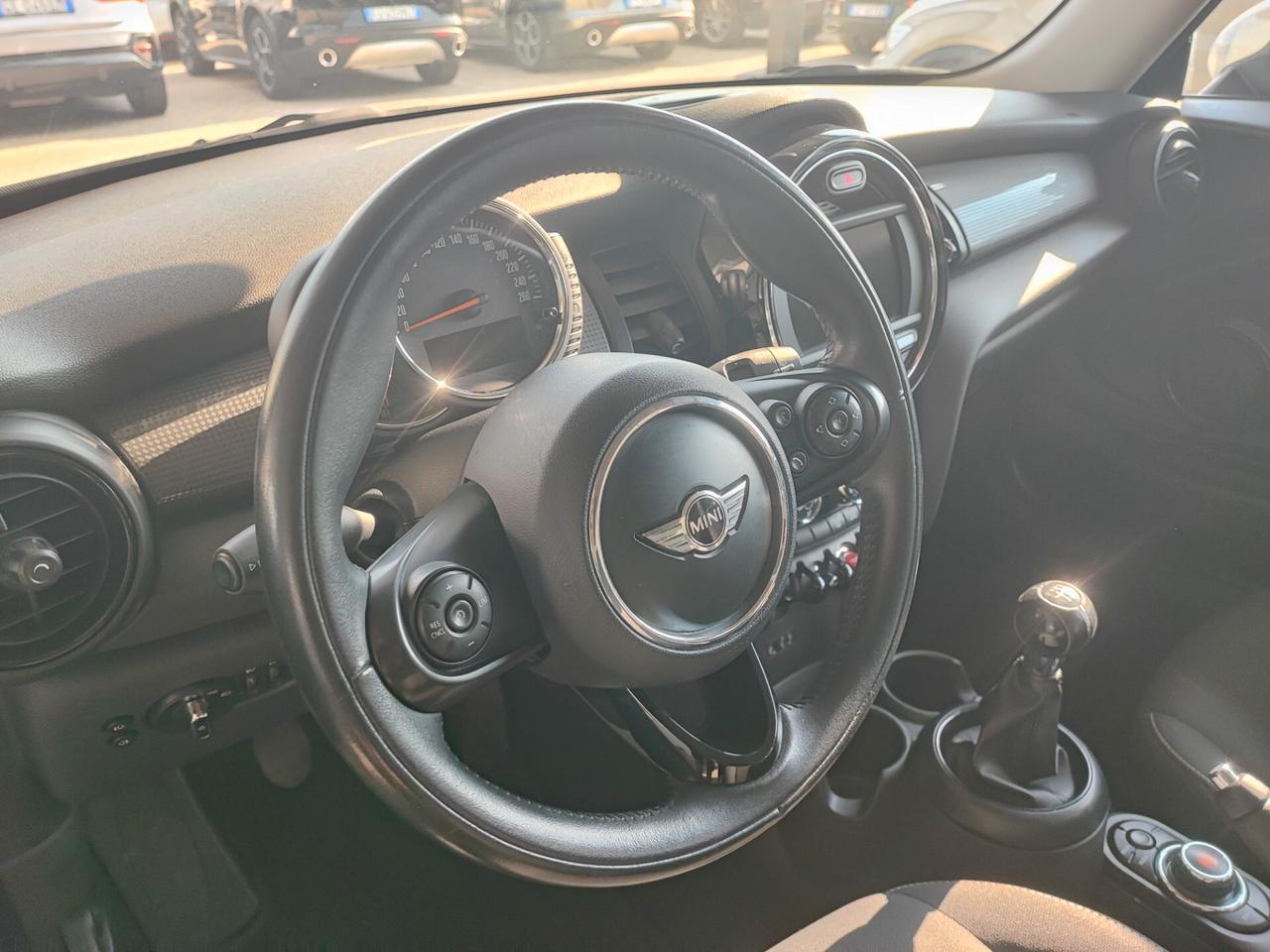 Mini 1.5 Cooper D Hype