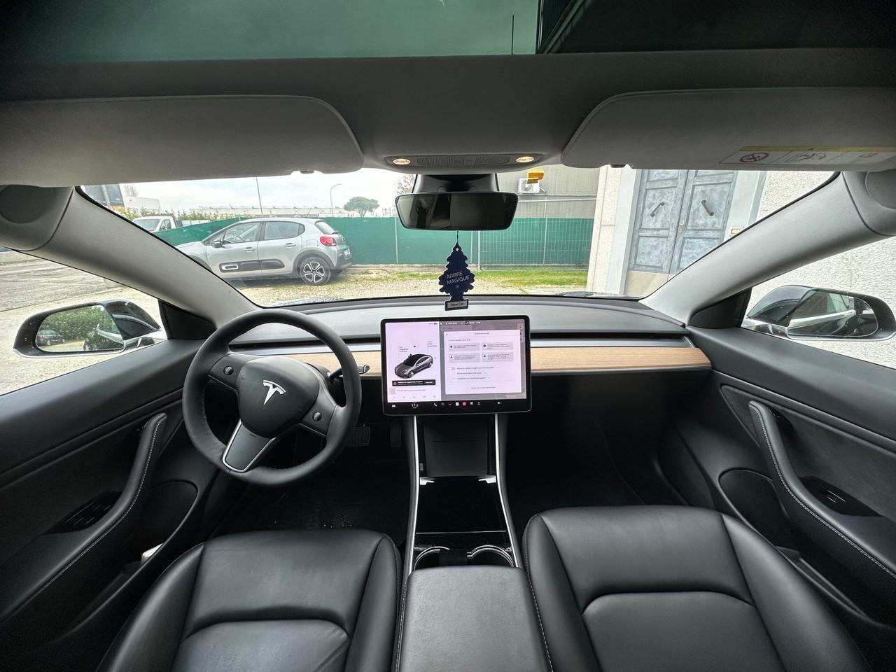 Tesla Model 3 Long Range Dual Motor AWD