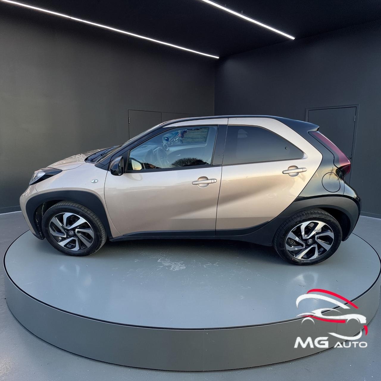 Toyota Aygo X 1.0 VVT-i 72 CV 5 porte Lounge Air S-CVT