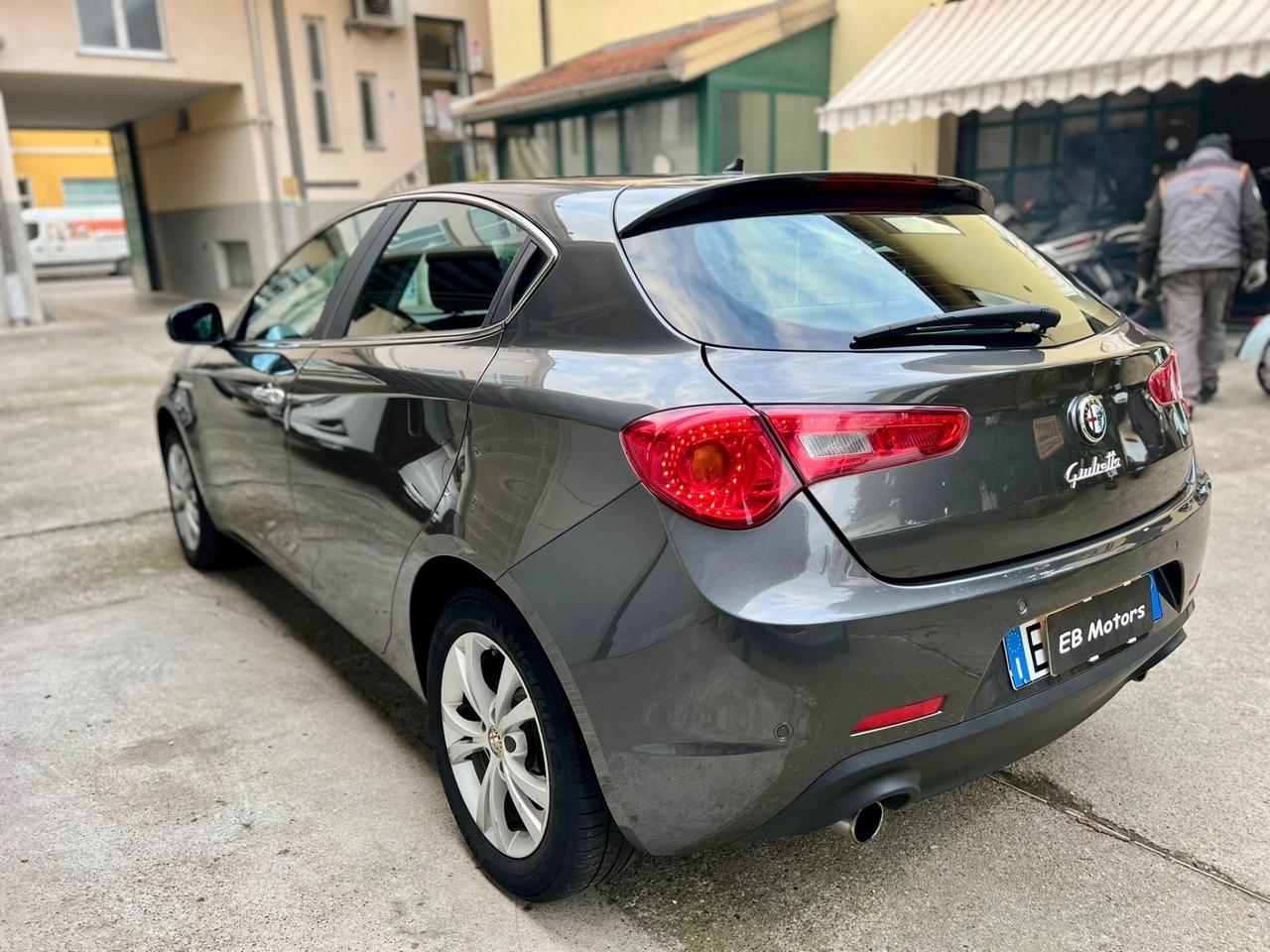 Alfa Romeo Giulietta 2.0 JTDm 140 CV Distinctive