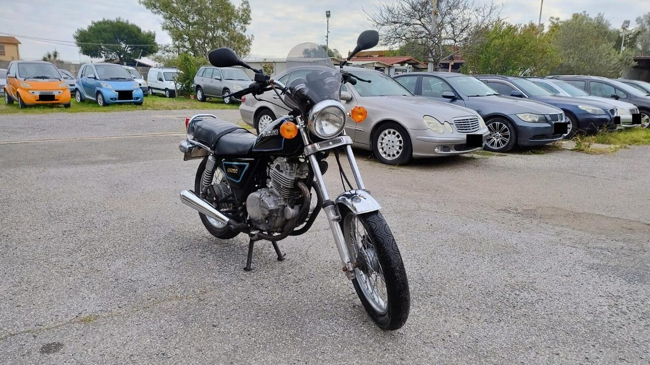 Suzuki GN 250