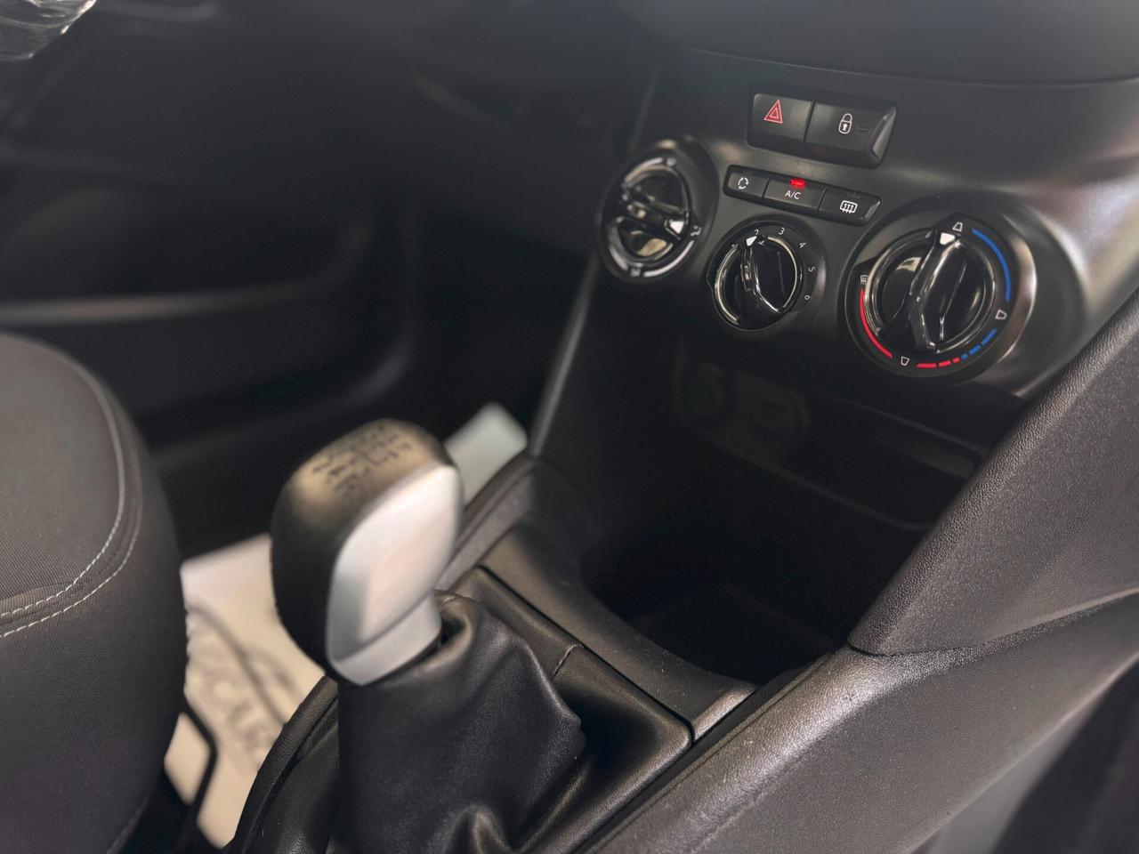 Peugeot 208 1.2 VTi 82 CV 5 porte Allure