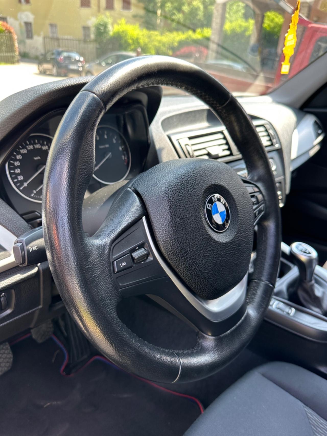 Bmw 116i 5p. UNIQUE KMCERT GARANZ