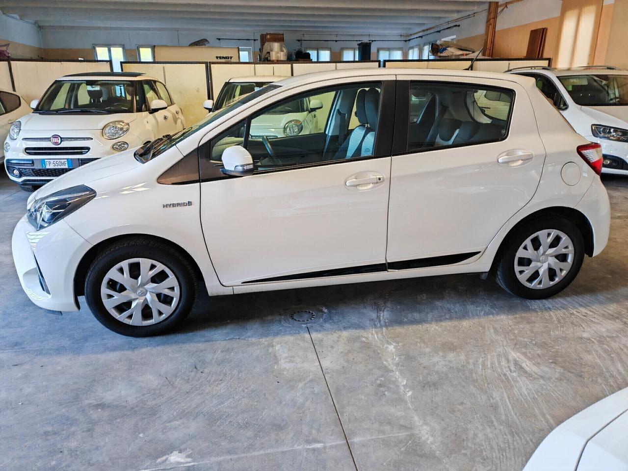 Toyota Yaris 5p 1.5 hybrid AUTOCARRO N1 4posti più IVA uniprop