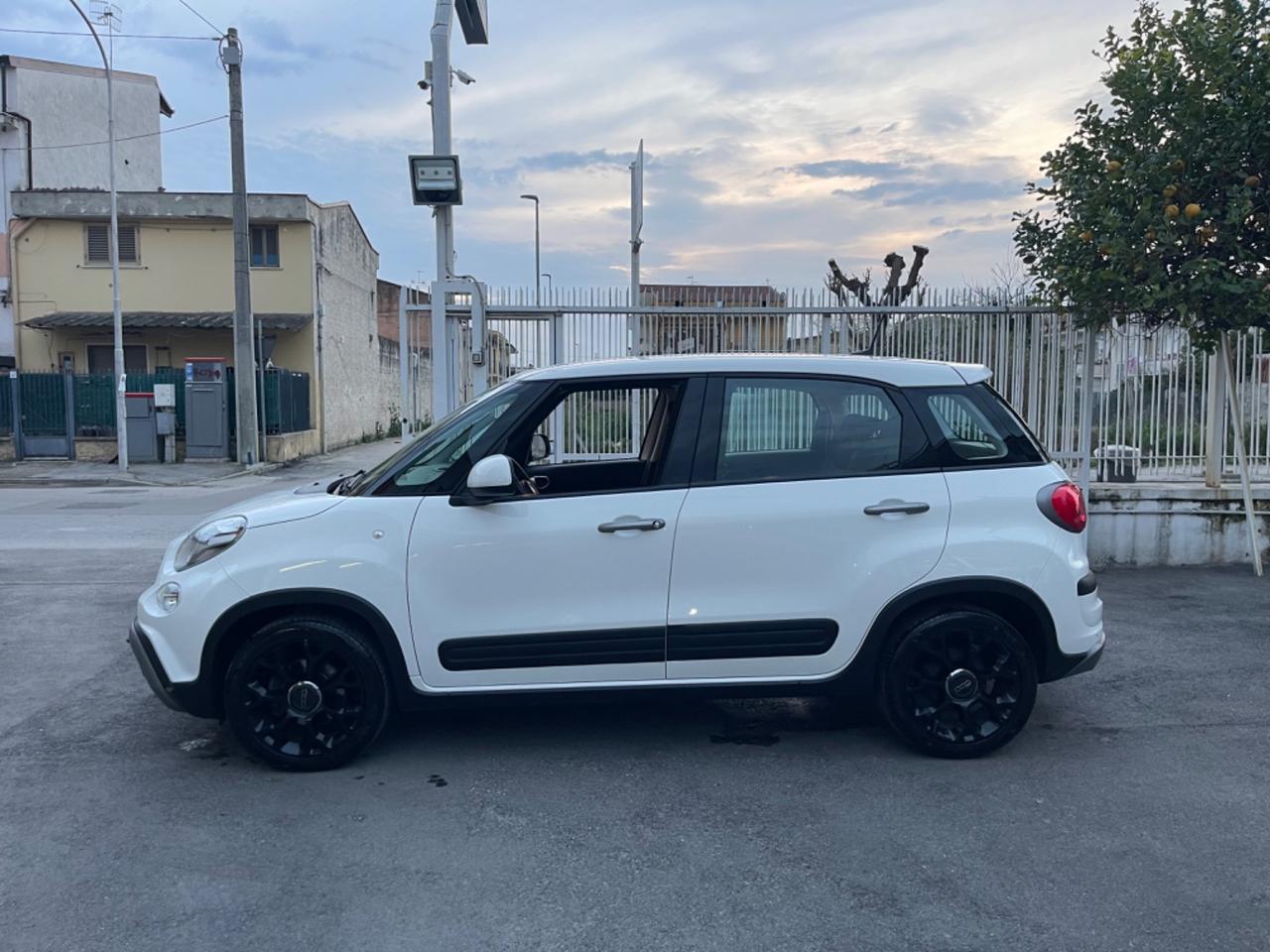 Fiat 500L 1.4 95 CV S&S Cross