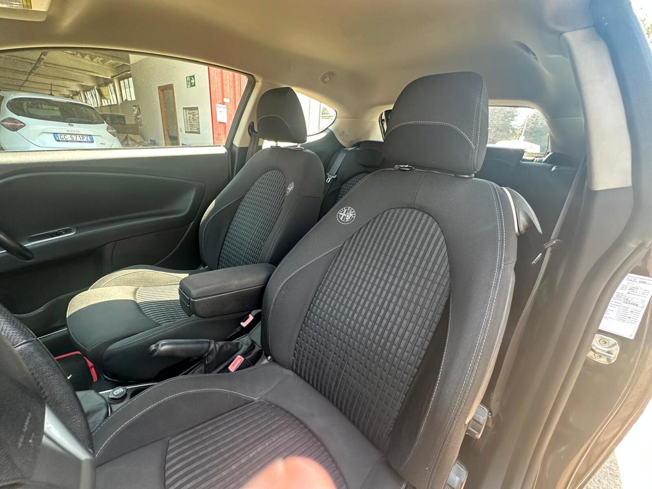 ALFA ROMEO MiTo 1.3 JTDm 90 CV Distinctive Sport Pack - Unico Proprietario