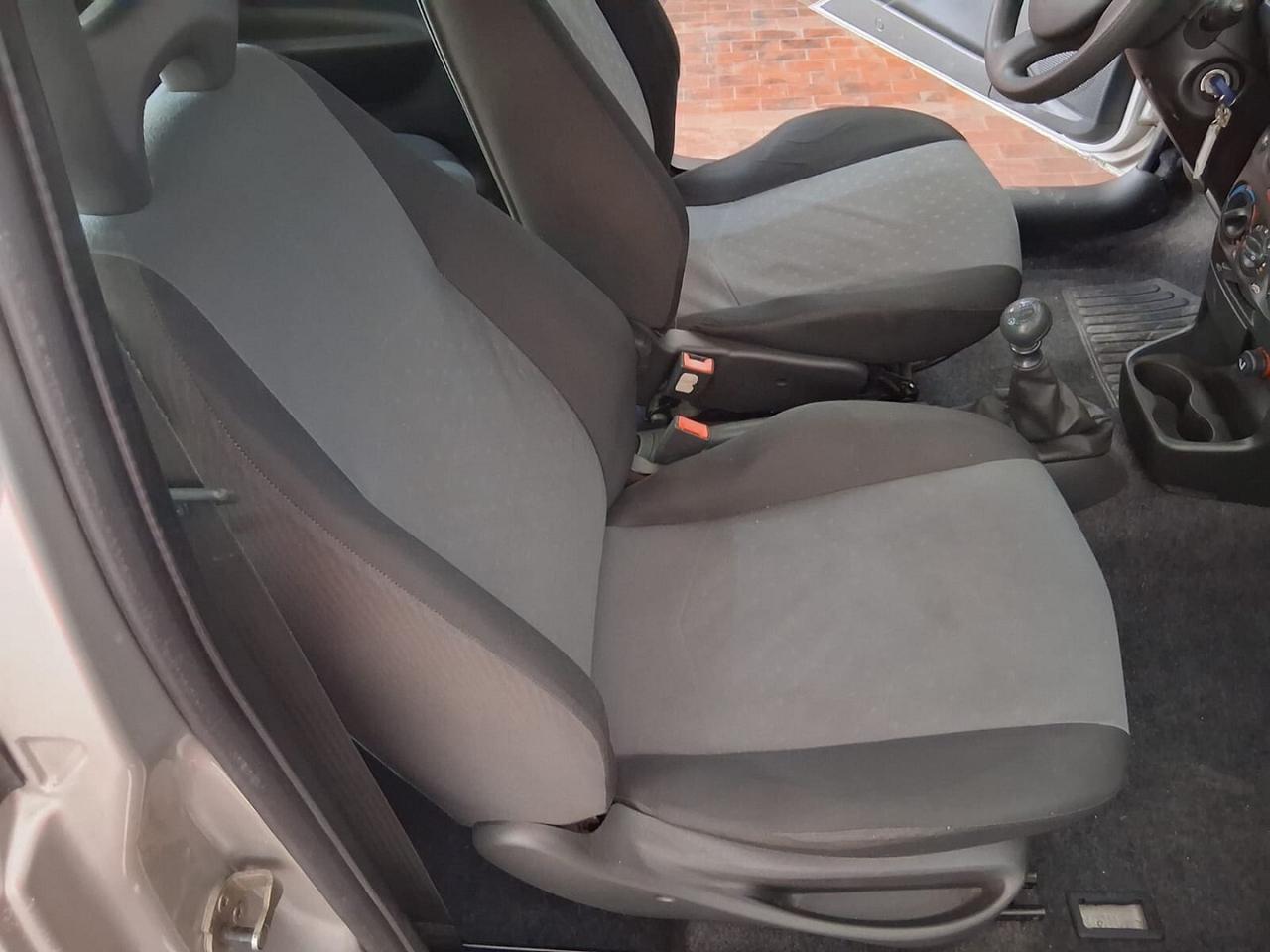 Fiat Punto 1.2 8v 60 cv 3p Actual Solo km 64000
