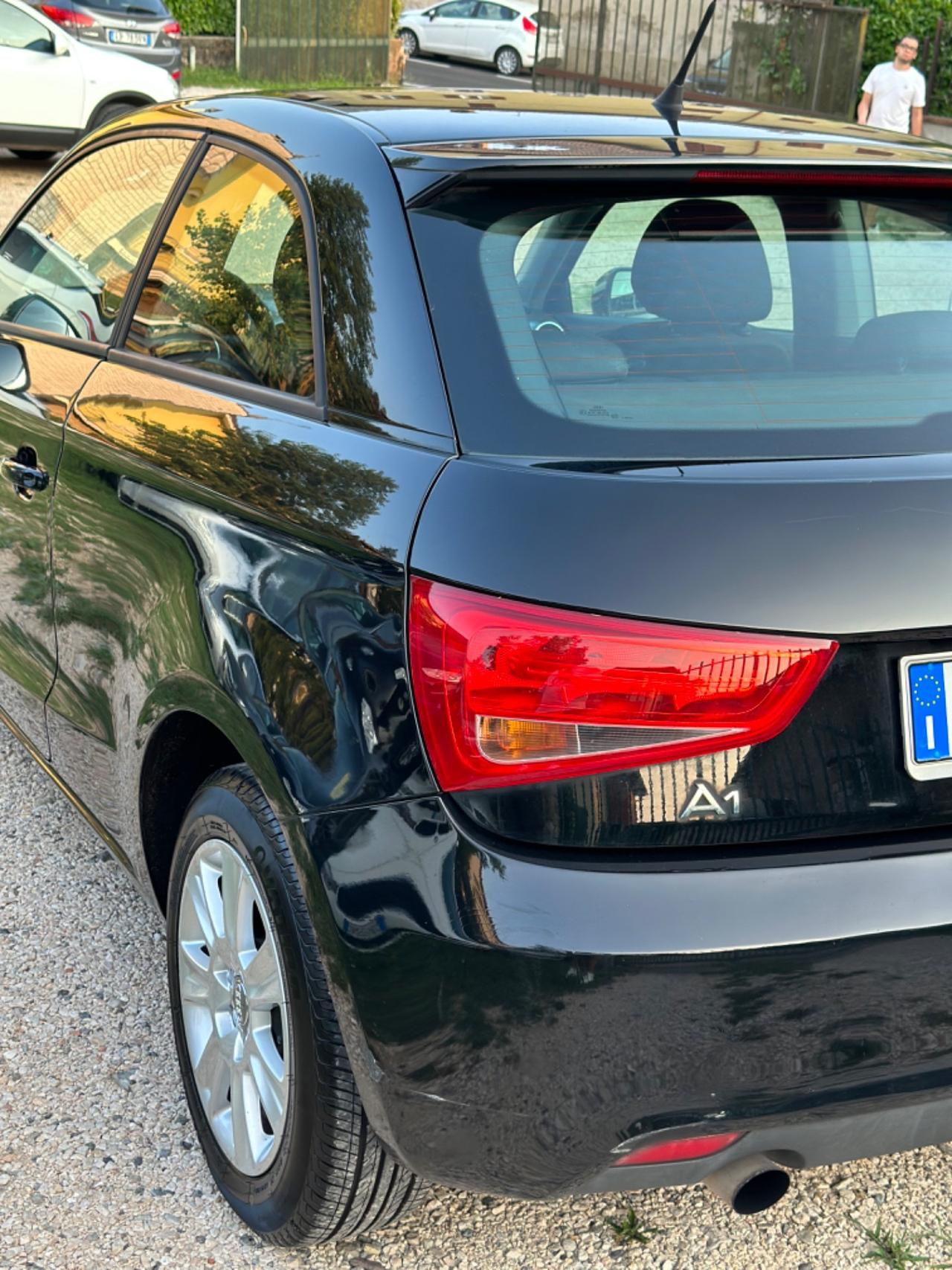 Audi A1 1.2 TFSI AMBITION UNICOPR CATENA NUOVA