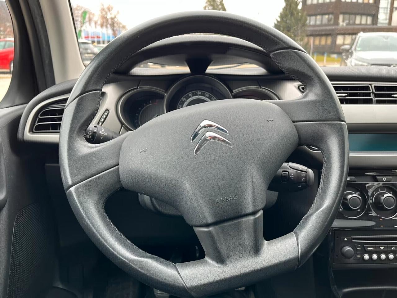 Citroen C3 1.0 VTi 68 Seduction ok neo patentati