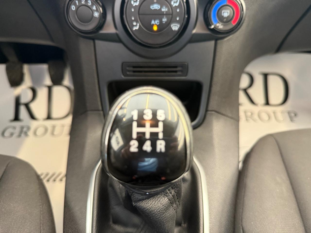 Ford Fiesta 1.5 TDCi 75CV Titanium unico proprietario ok neopatentati