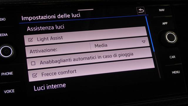 VOLKSWAGEN T-Cross 1.0 TSI 110 CV DSG R-Line